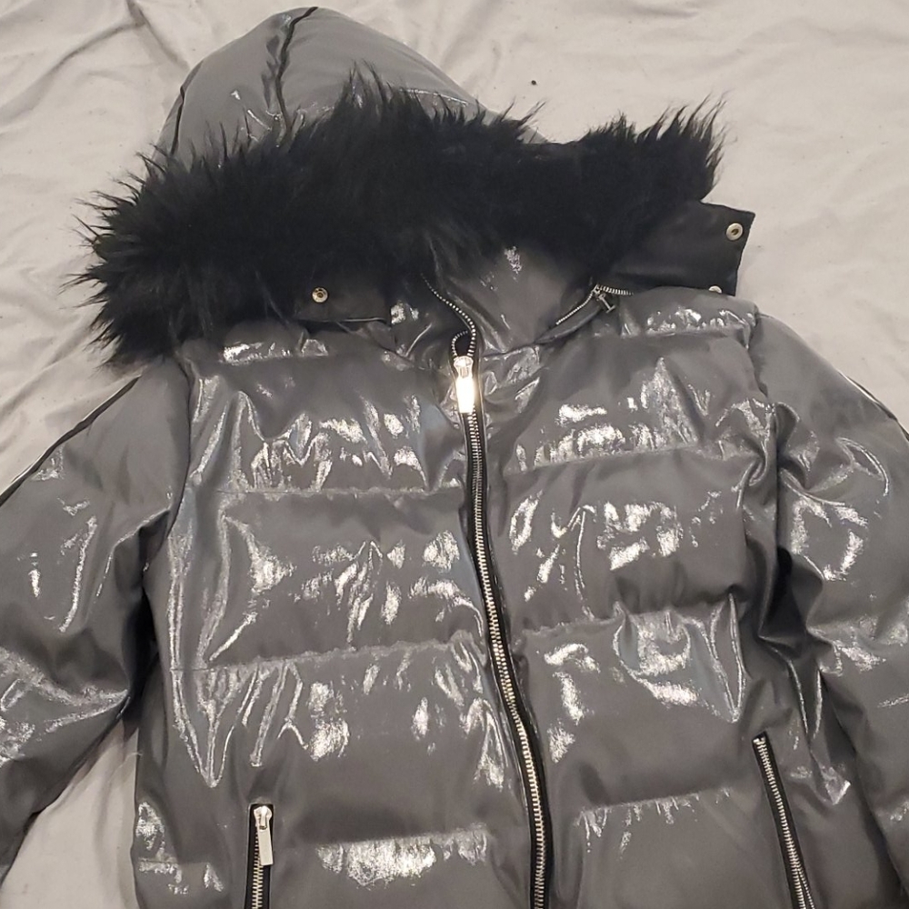 Nice winter jacket - Picture 2 of 3
